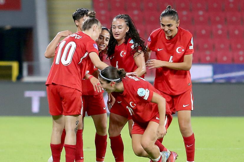 A Milli Kadın Futbol Takımı'nın Arnavutluk maçlarının aday kadrosu duyuruldu