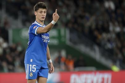 Arda'lı Real Madrid, deplasmanda Elche ile yenişemedi