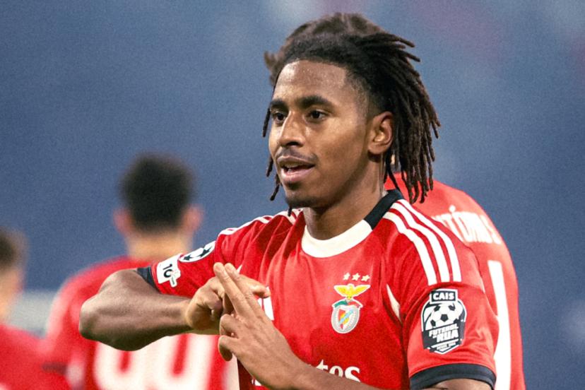 Benfica, Ajax'ı iki golle geçti