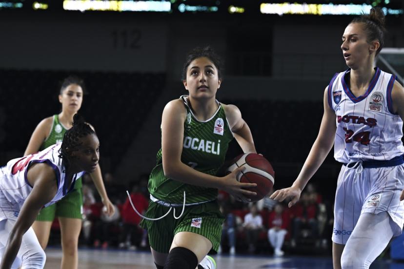BOTAŞ, Kocaeli Kadın Basketbol'a fark attı