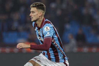 Ernest Muçi: Trabzonspor'da devam etmek isterim