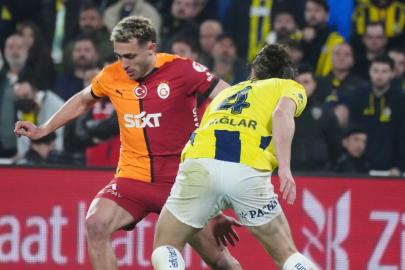 Fenerbahçe ve Galatasaray'da ilk 11'ler netleşiyor