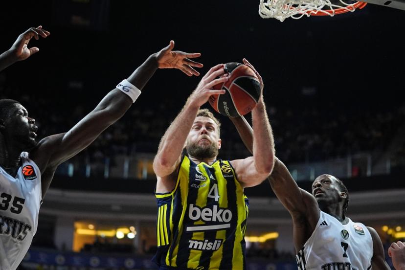 Fenerbahçe, Virtus Bologna'yı yıktı