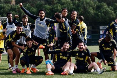 Fenerbahçe'de Rizespor maçının kamp kadrosu açıklandı