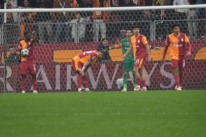 Galatasaray'da sakatlıklar zorlu fikstürü etkilemeye başladı
