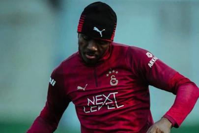 Galatasaray'da Victor Osimhen, takımla birlikte idmana çıktı