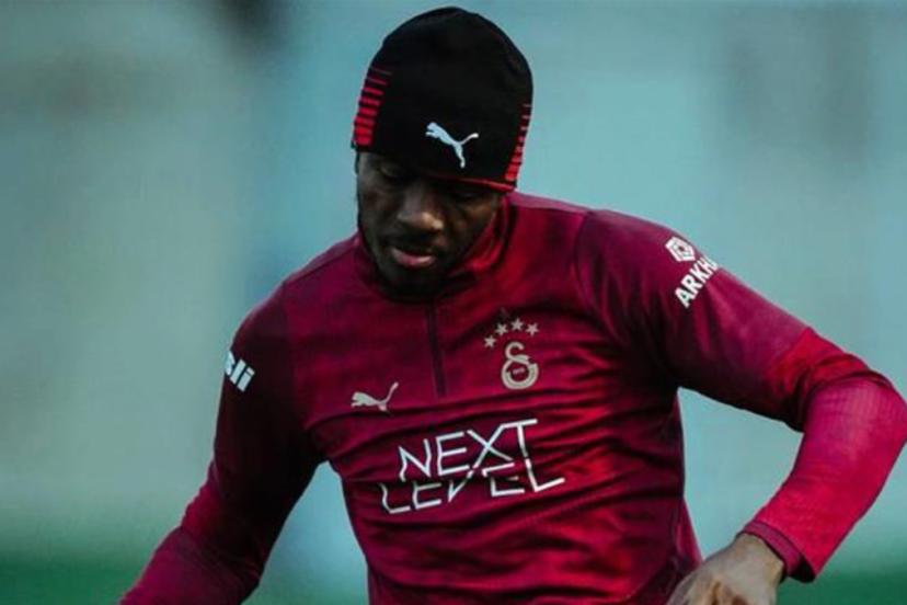 Galatasaray'da Victor Osimhen, takımla birlikte idmana çıktı