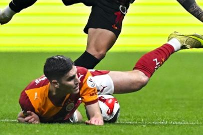 Gençlerbirliği maçında kırmızı kart gören Roland Sallai bacağının son durumunu paylaştı