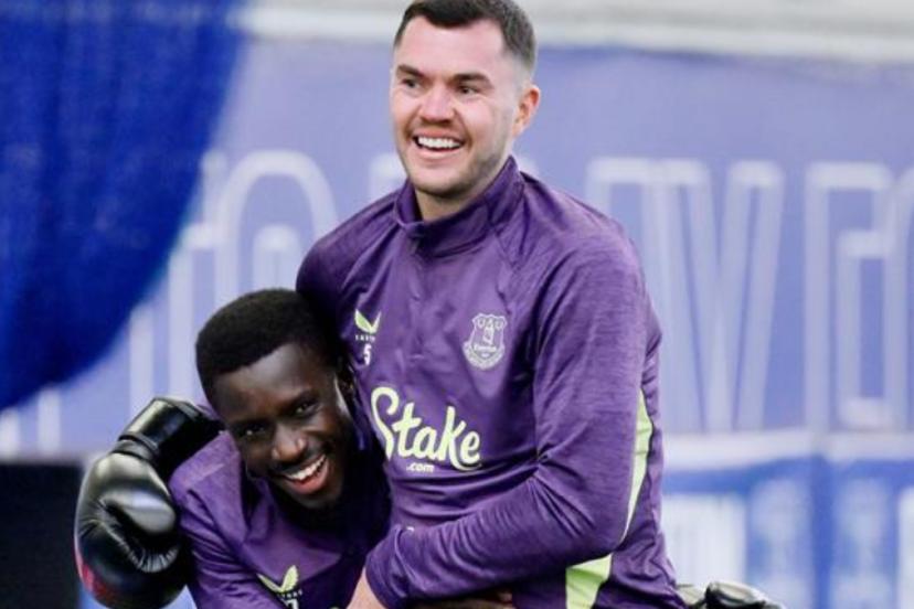 Idrissa Gueye ve Michael Keane barıştı