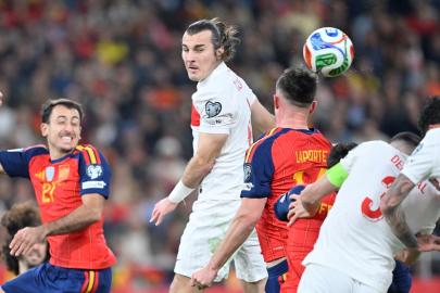 İspanyol basını zorlu maçını manşetlere taşıdı: Kıl payı kurtulduk