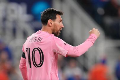 Lionel Messi adını bir kez daha tarihe yazdırdı