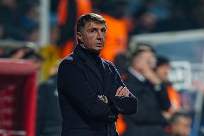 Şota Arveladze: Orta sahaların olmaması bizi etkiledi