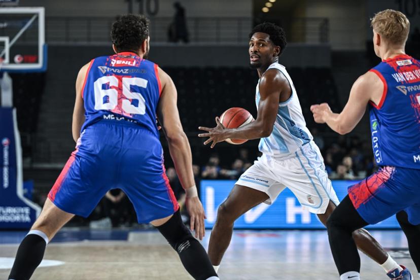 Türk Telekom, Büyükçekmece Basketbol'u mağlup etti