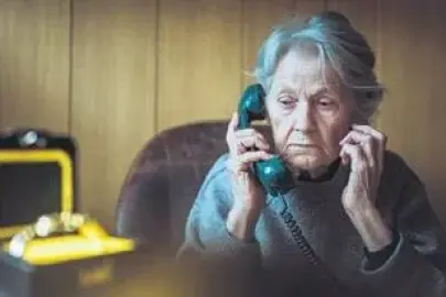 Yaşlıları dolandırıcılara terk etmeyin!