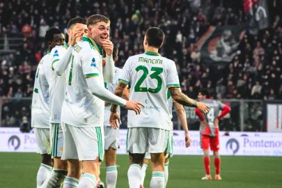 Zeki Çelik oynadı! Roma, Cremonese'ye üç attı