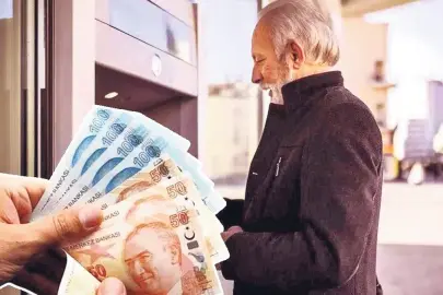 2025’te mi 2026’da mı emekli olmak avantajlı? Emeklilik dilekçesi tarihi maaşı etkiliyor