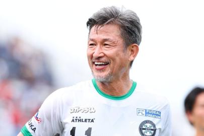 58 yaşındaki Kazuyoshi Miura'dan yeni sözleşme
