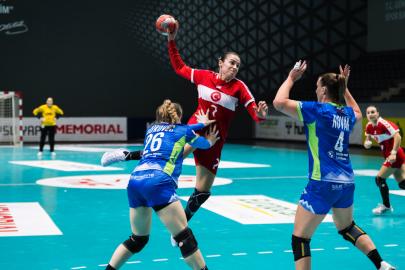A Milli Kadın Hentbol Takımı, Slovenya'yı yendi