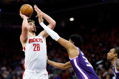 Alperen Şengün'ün 28 sayıyla oynadığı maçta Rockets, uzatmalarda Kings'e yenildi