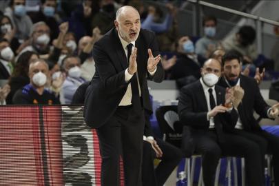 Anadolu Efes, Pablo Laso ile anlaştı