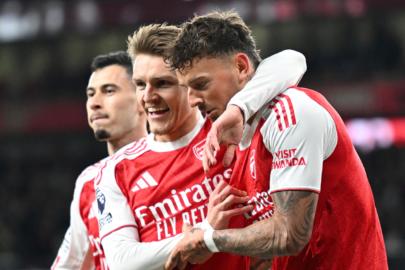 Arsenal, Brentford'u iki golle geçti