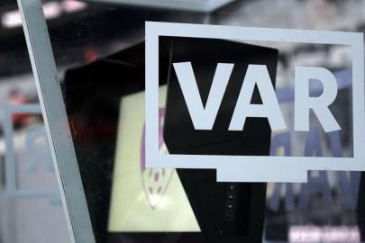 Başakşehir - Fenerbahçe maçının VAR’ı Alper Çetin oldu