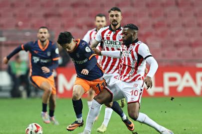 Başakşehir, Samsunspor deplasmanında kazandı