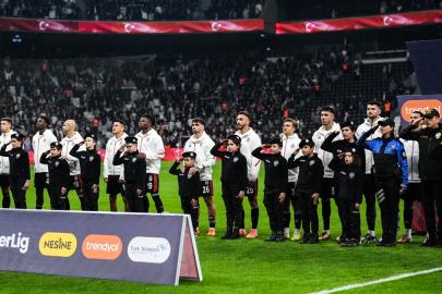 Beşiktaş bu sezon bir ileri iki geri gidiyor!