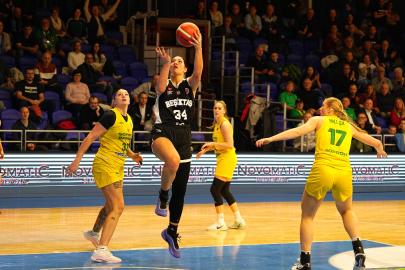 Beşiktaş, Sopron Basket'e kaybetti