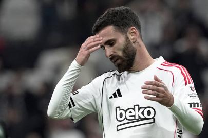 Beşiktaş'ta Rafa Silva'nın geleceği netleşiyor