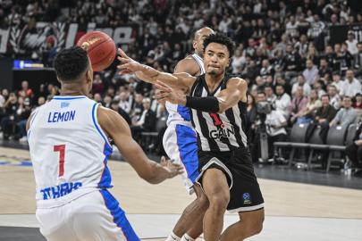 Beşiktaş'tan Panionios'a 18 sayılık fark!