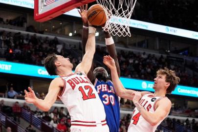 Chicago Bulls, Philadelphia 76ers'ı yenerek serisini 5 maça çıkardı
