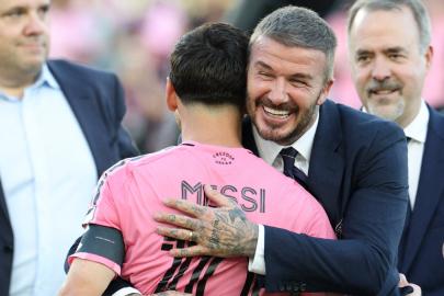 David Beckham: Messi, Barcelona'ya dönecek
