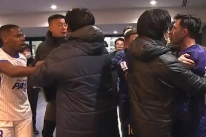 Devre arasında gergin anlar: Tolgay Arslan sinirden çılgına döndü...