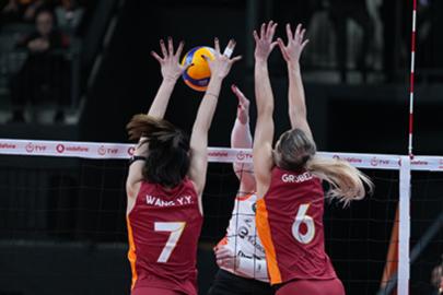 Eczacıbaşı'dan net galibiyet: Galatasaray'a set vermedi