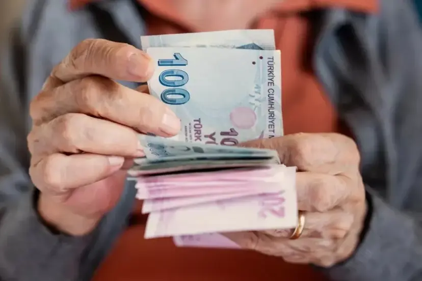 Emekli maaşına promosyon 2026 öncesi tavan yaptı! İşte en çok promosyon veren bankalar