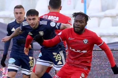 Erzurumspor FK'ya Çorum FK karşısında tek gol yetti