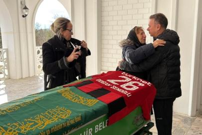 Eskişehirspor’un efsane ismi Doğan Şenoğlu son yolculuğuna uğurlandı