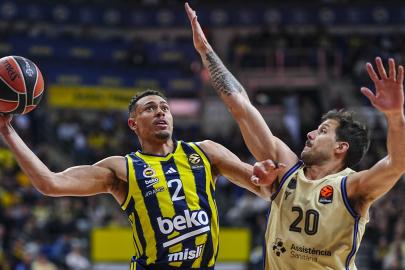 Fenerbahçe, Barcelona'yı devirdi