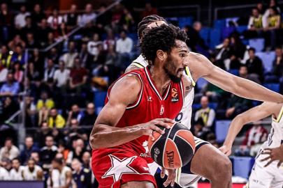 Fenerbahçe, EA7 Emporio Armani'ye şans tanımadı