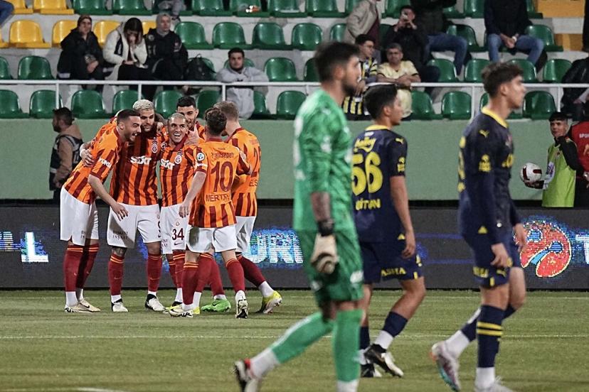 Fenerbahçe - Galatasaray rekabetinden ilginç notlar!