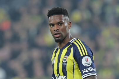 Fenerbahçe'de Nelson Semedo sakatlandı