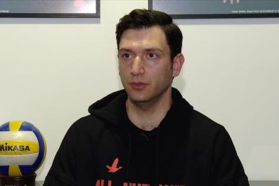 Ferhat Akbaş'tan Türk voleyboluna başarı dileği