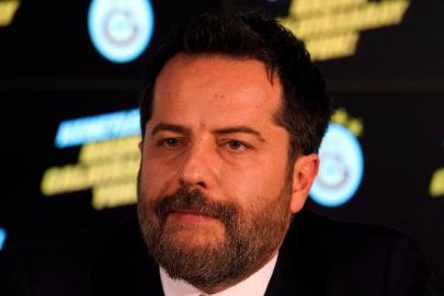 "Futbolda bahis" soruşturmasında gözaltına alınan zanlıların işlemleri devam ediyor