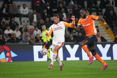 Galatasaray - Başakşehir maçının ilk 11'leri