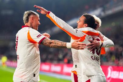 Galatasaray - Başakşehir: Muhtemel 11'ler