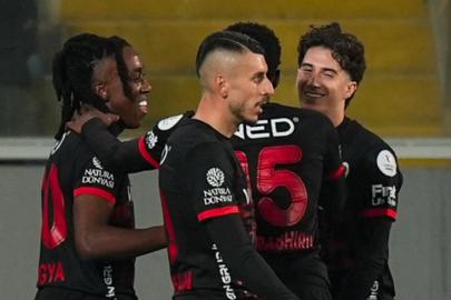 Gençlerbirliği - Trabzonspor maçında 7 gol: Ankara’da kazanan ev sahibi
