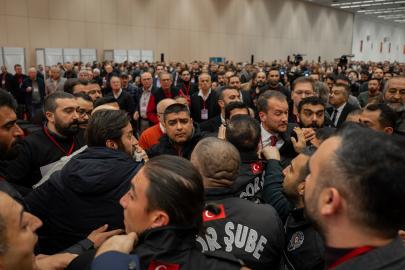 Gençlerbirliği'nin olağanüstü genel kurulunda gerginlik!