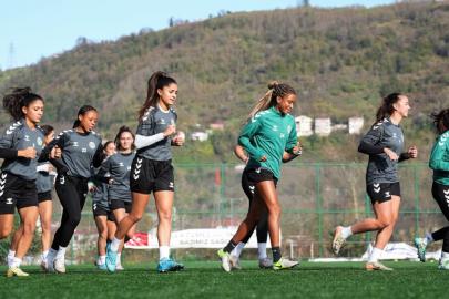 Giresun Sanayispor Kadın Futbol Takımı, 4 oyuncuyu transfer etti
