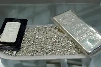 Gümüşte tarihi rekor! Ons fiyatı ilk kez 60 doları aştı